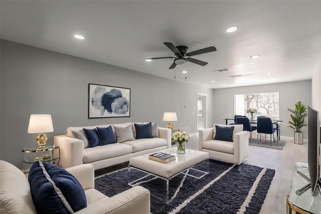 Photo of 722 S Walker Street, Mesquite, TX 75149 (MLS # 21037082)