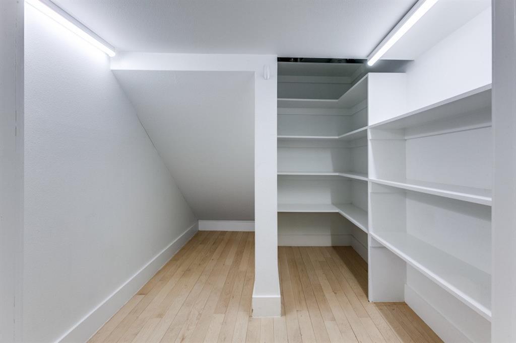 Manchester Downs - Residential