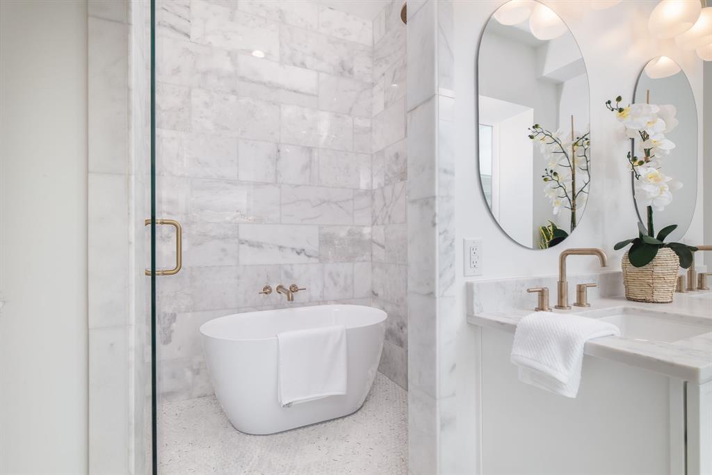 Cedar Springs Townhomes - Residential