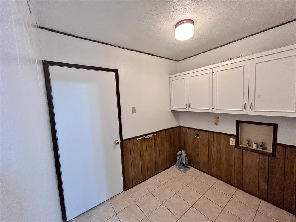 Park Valley 02 - Residential Lease