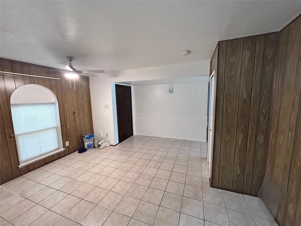 Park Valley 02 - Residential Lease