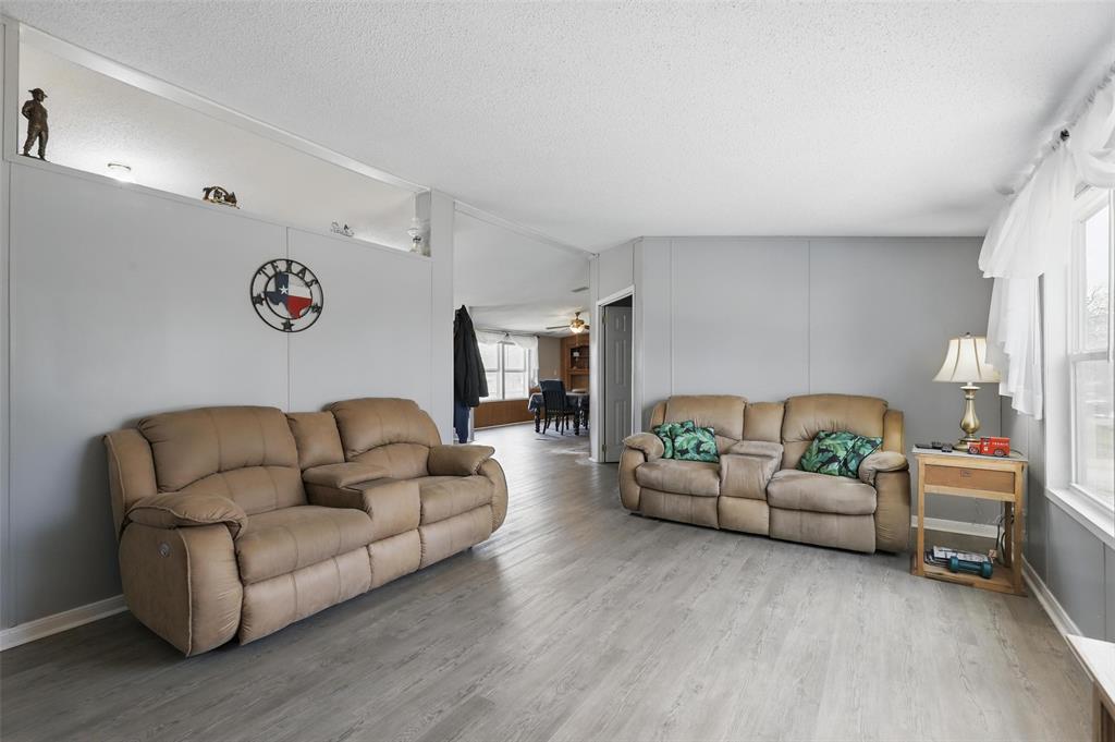 4708 Blue Water Circle