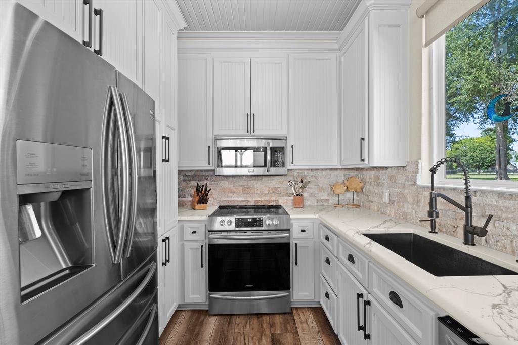 South Point Lake Tyler - Residential