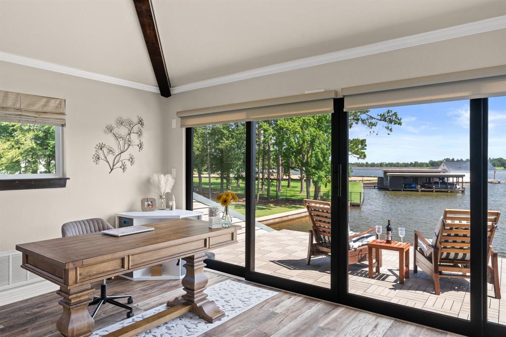 South Point Lake Tyler - Residential