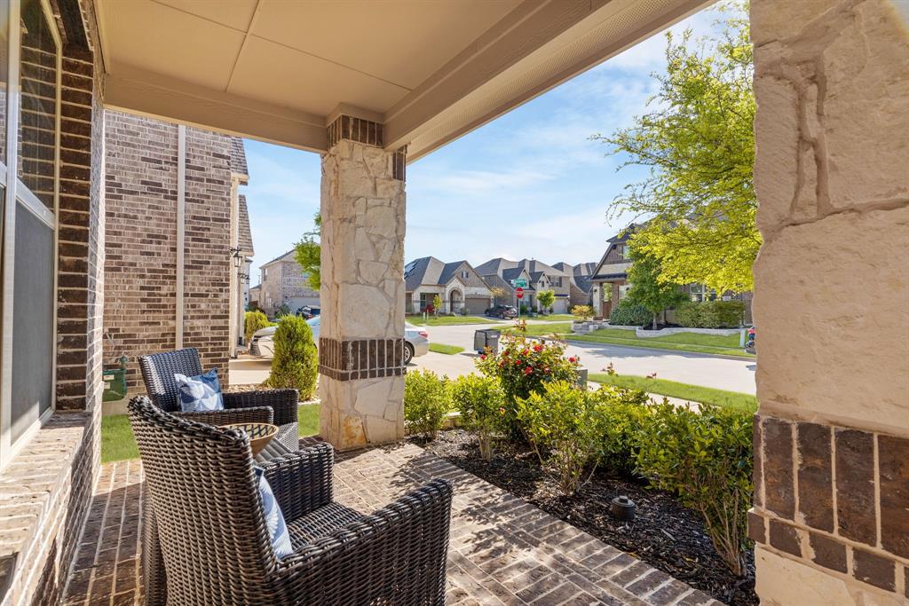 5204 Tuscarora Trail