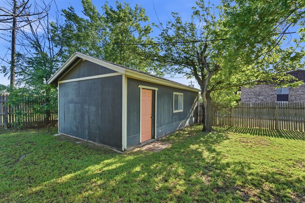 Royal Oaks - Residential