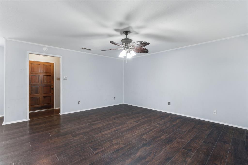 Royal Oaks - Residential