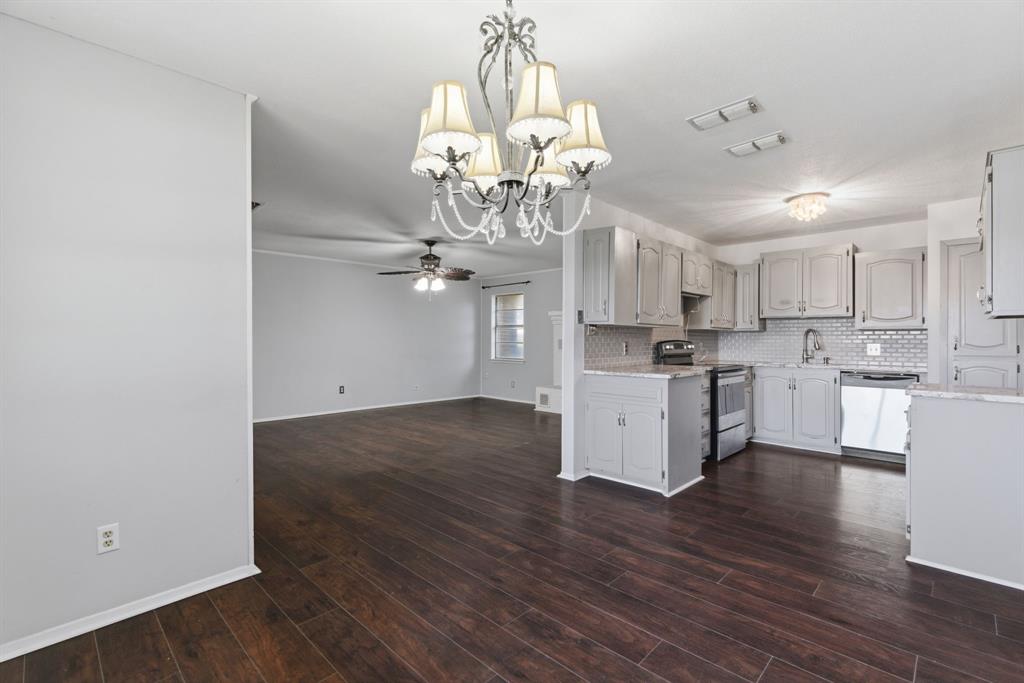 Royal Oaks - Residential