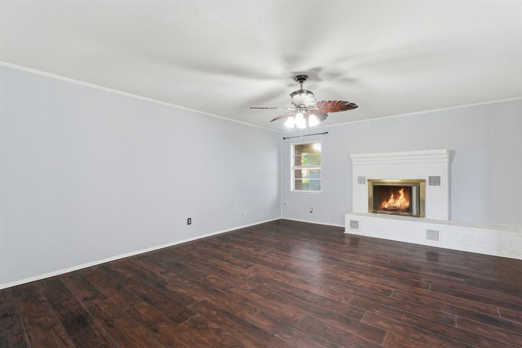 Royal Oaks - Residential