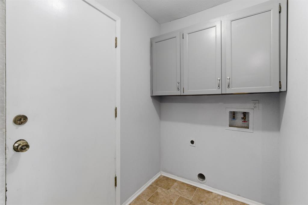 Royal Oaks - Residential