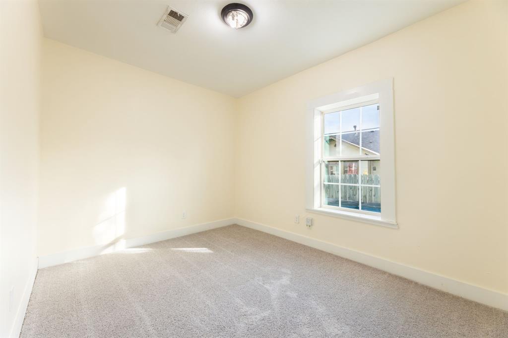 Smith L R - Residential