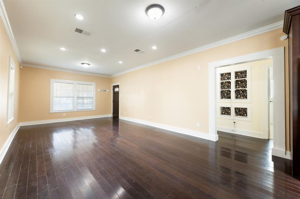 Smith L R - Residential