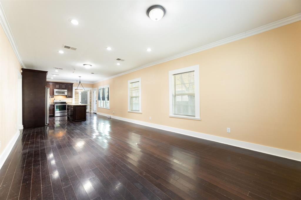 Smith L R - Residential