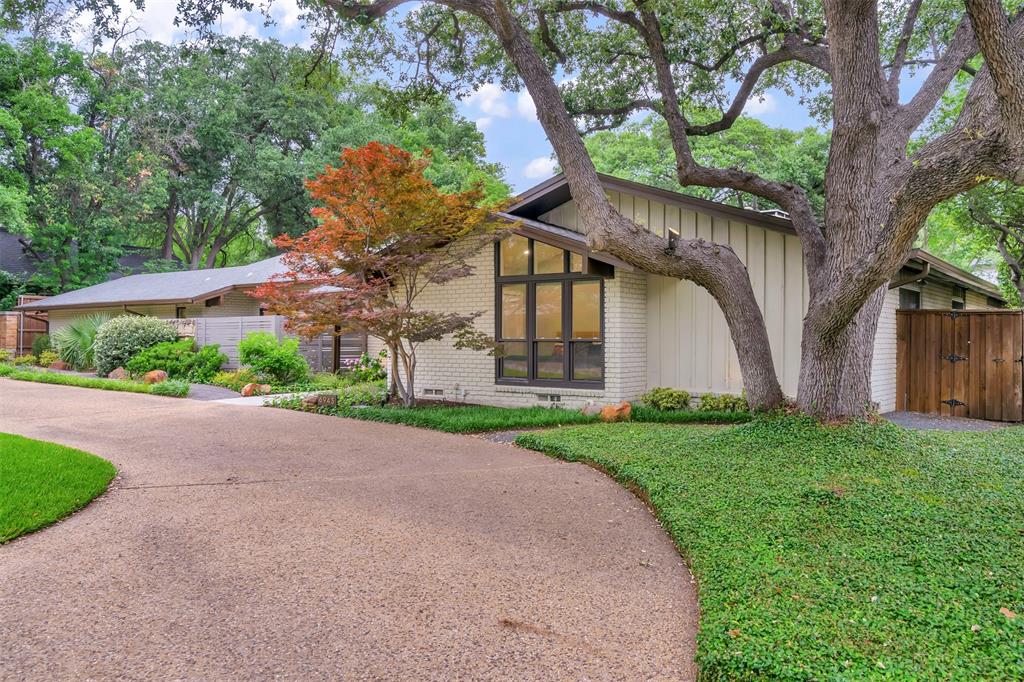 6943 Prestonshire Lane