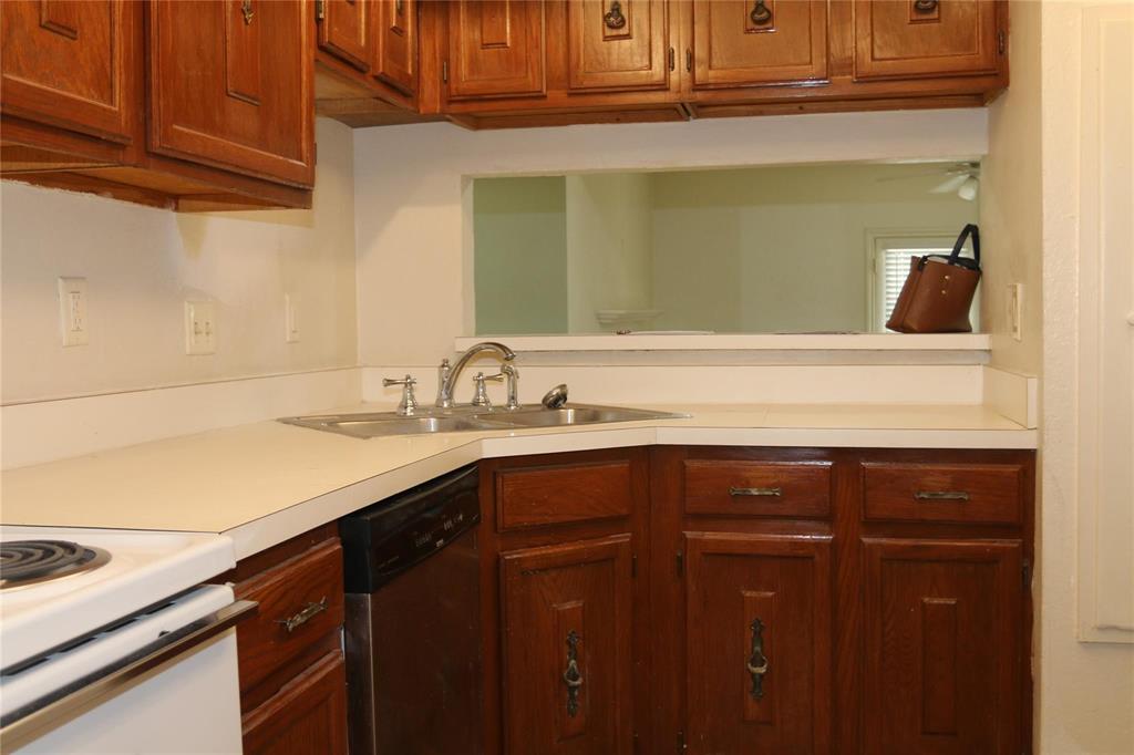 Brookhaven Village Condo - Residential