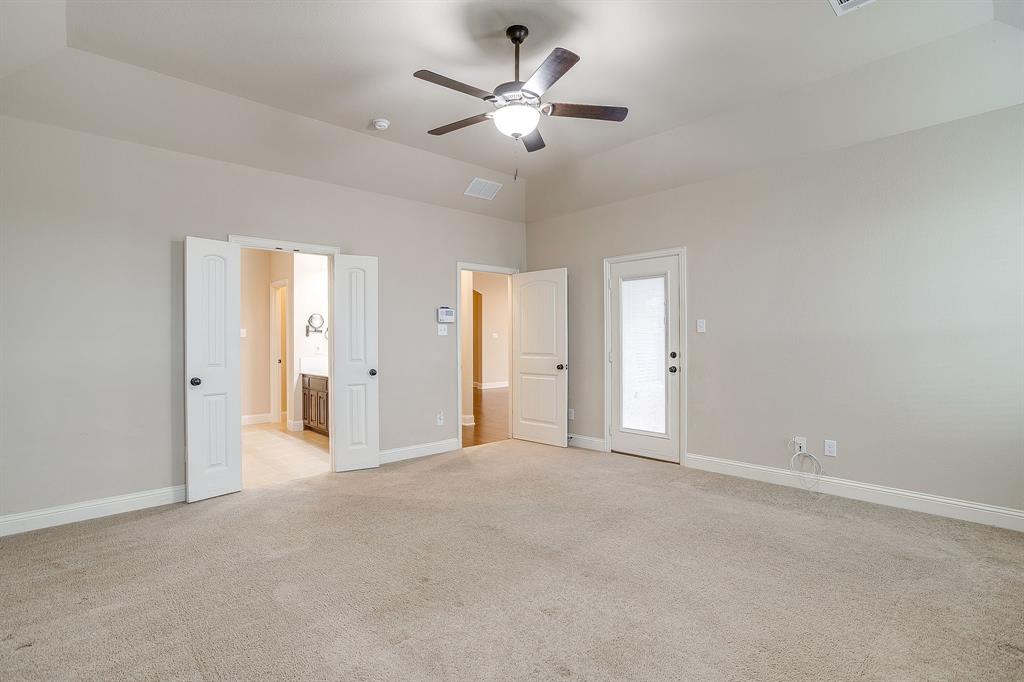 Willow Crk Xing - Residential