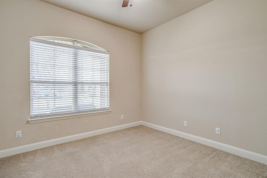 Willow Crk Xing - Residential