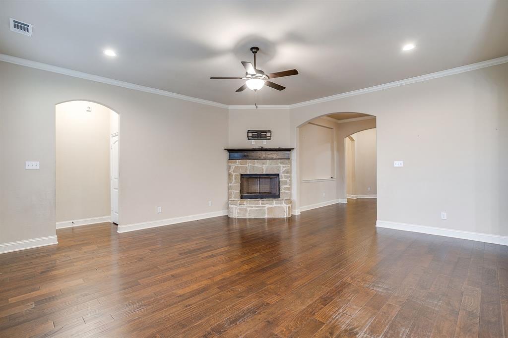 Willow Crk Xing - Residential