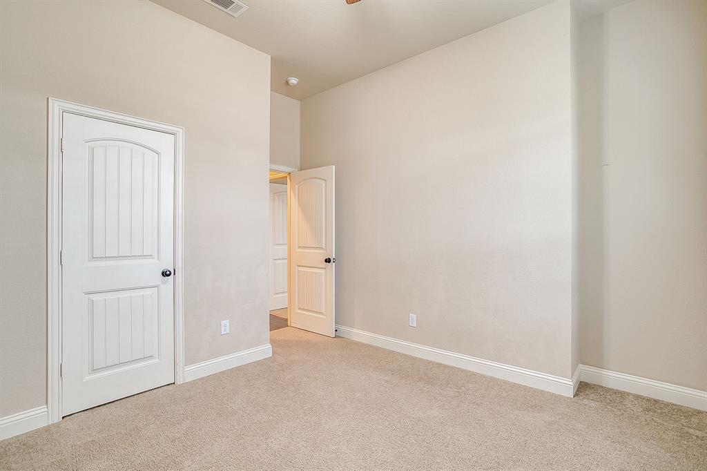 Willow Crk Xing - Residential