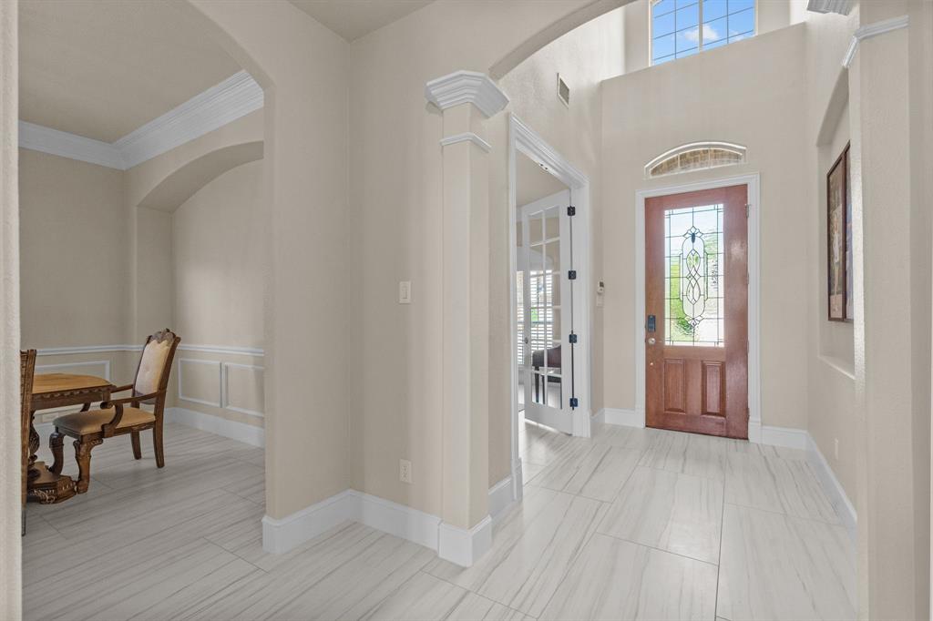 8401 Port Royal Lane