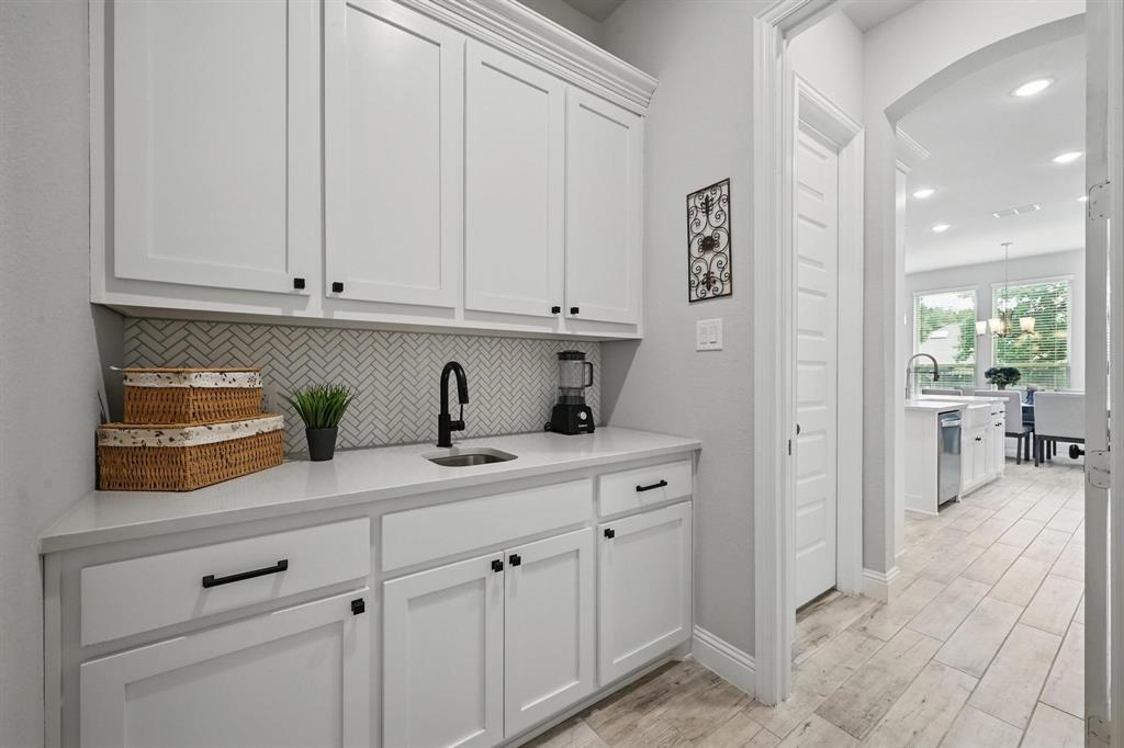 Creekside - Residential