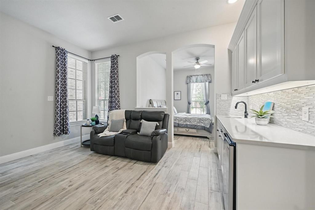 Creekside - Residential