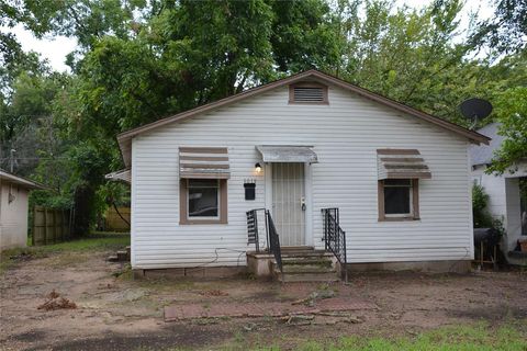 3019 Lindholm Street Shreveport LA 71108