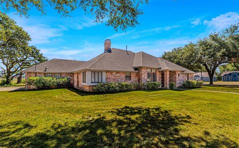 A home in Terrell