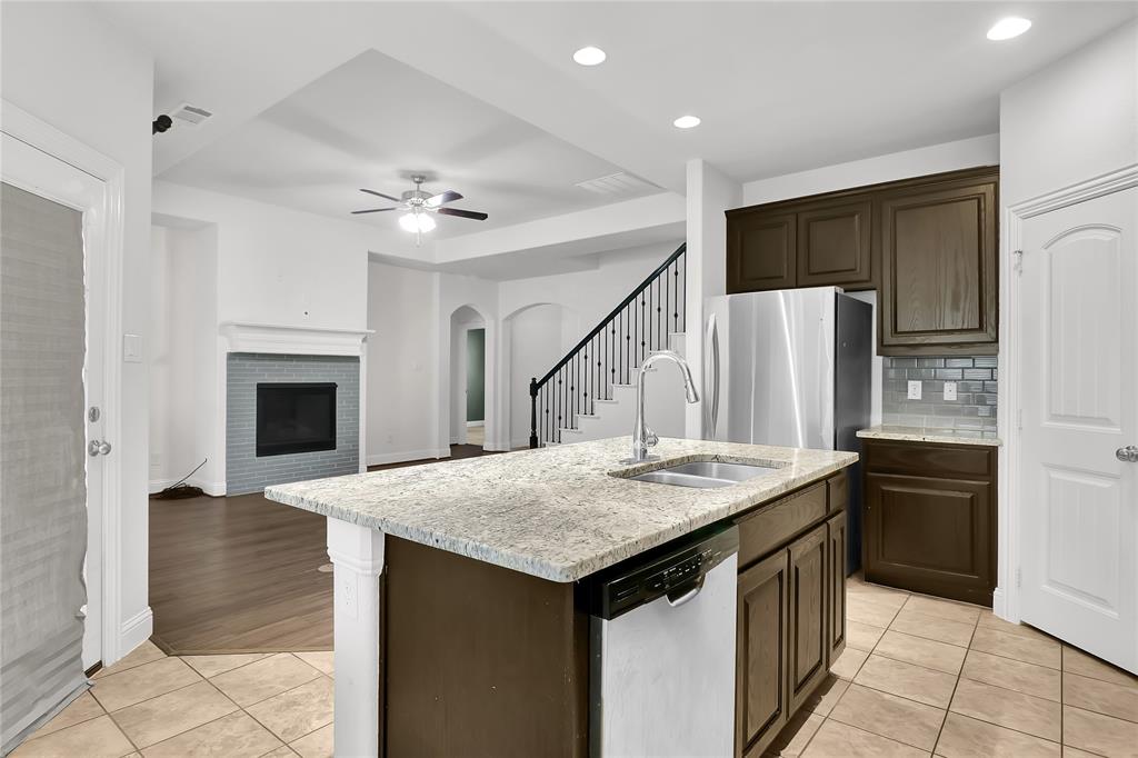 Hills Of Windridge The - Residential