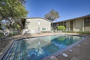 Diamond Head Condos - Residential Lease