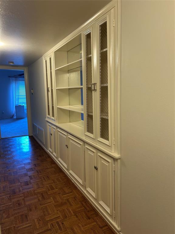 Diamond Head Condos - Residential Lease