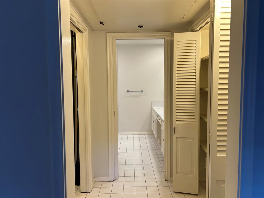 Diamond Head Condos - Residential Lease