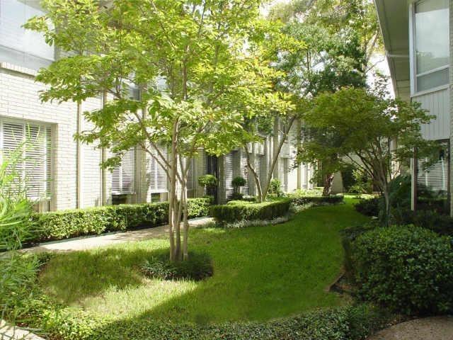 Diamond Head Condos - Residential Lease