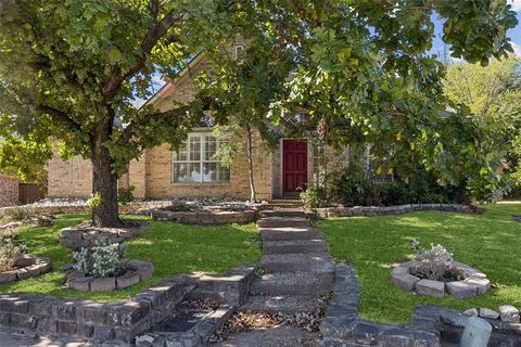 Tiny photo for 9325 Vista Circle, Irving, TX 75063 (MLS # 21197467)