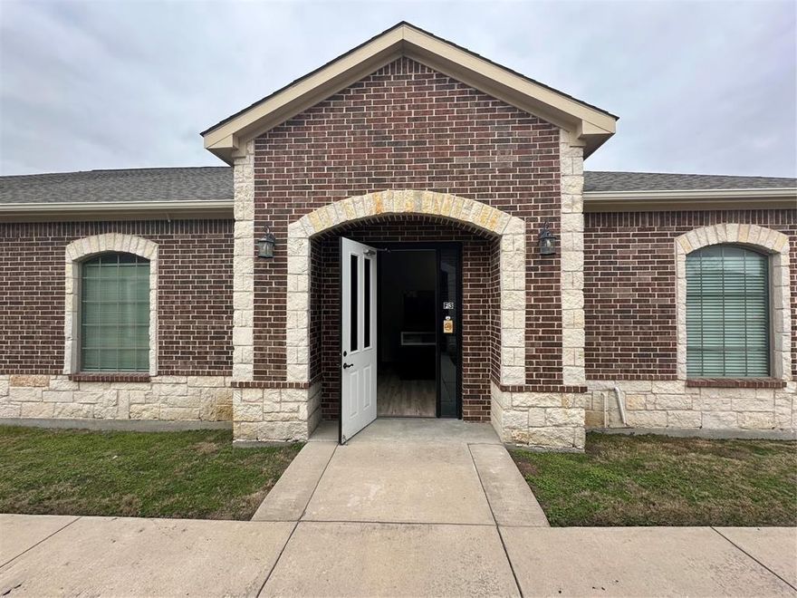 EZ Office Condos, is located in Hudson Crossing, a small office park consisting of a church, a salon, investment office, and other retail. This space could be returned to that same use as a med spa, for use as offices, and dental and medical suites with nominal plumbing finish out. The front desk and other remaining furniture is available for sale along with the suite at a price of $1,000.00.