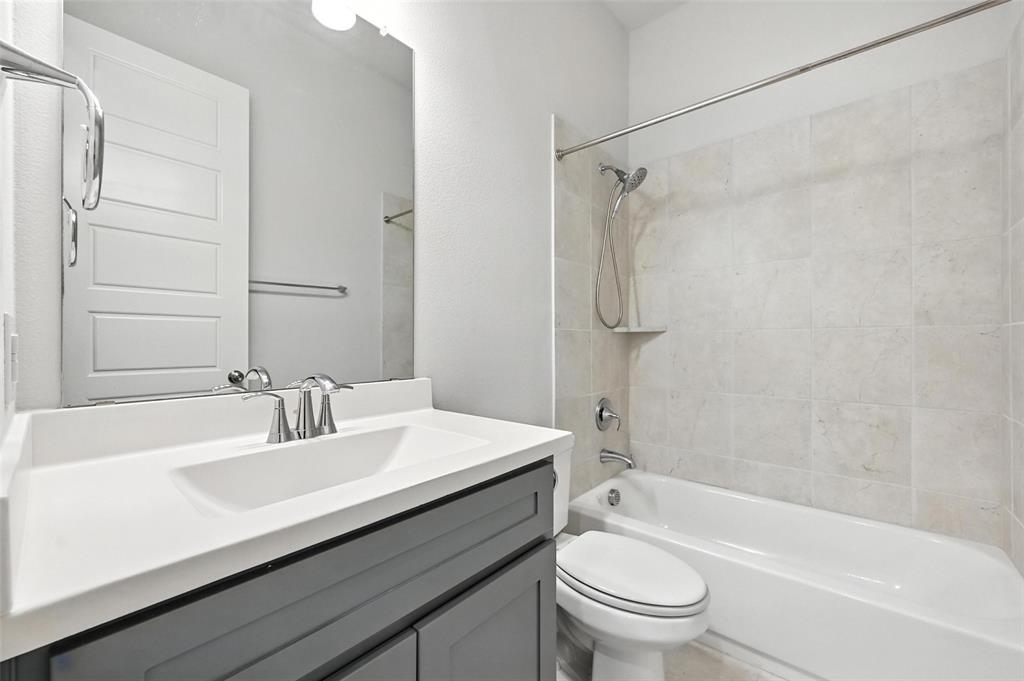 South Pointe Ph 4 - Residential