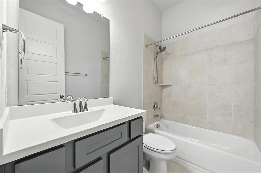 South Pointe Ph 4 - Residential