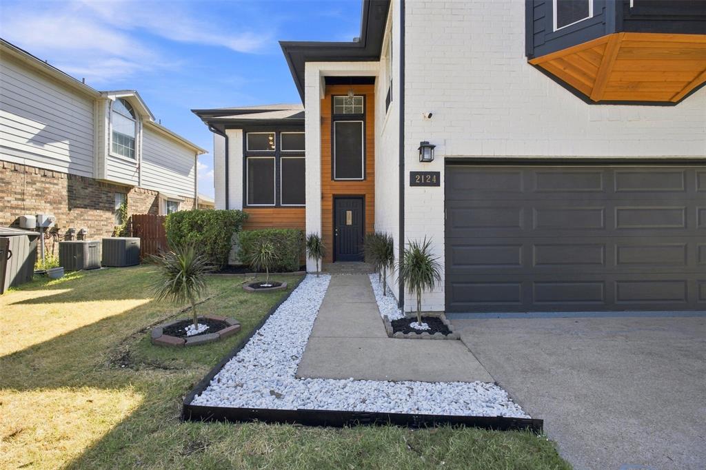 2124 Newport Drive