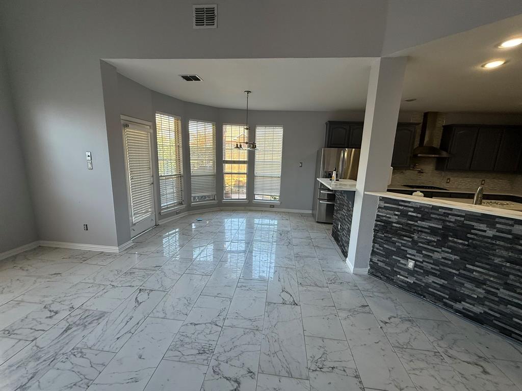 Creek Hollow Estates Ph V - Residential Lease