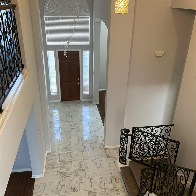 Creek Hollow Estates Ph V - Residential Lease