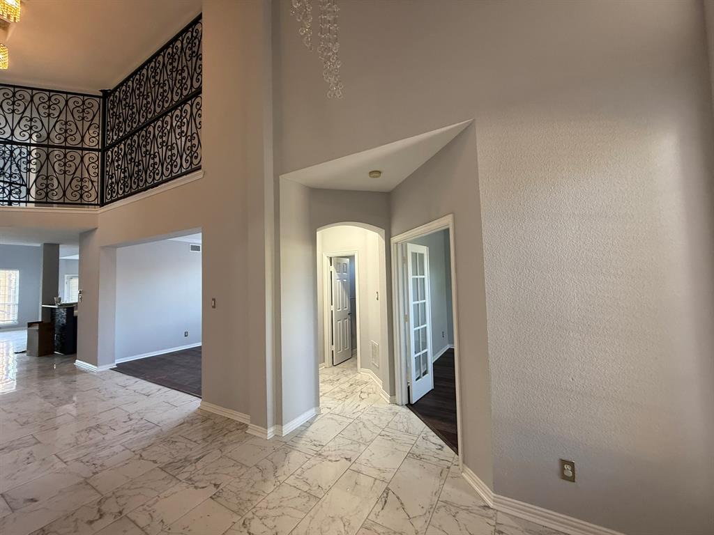 Creek Hollow Estates Ph V - Residential Lease