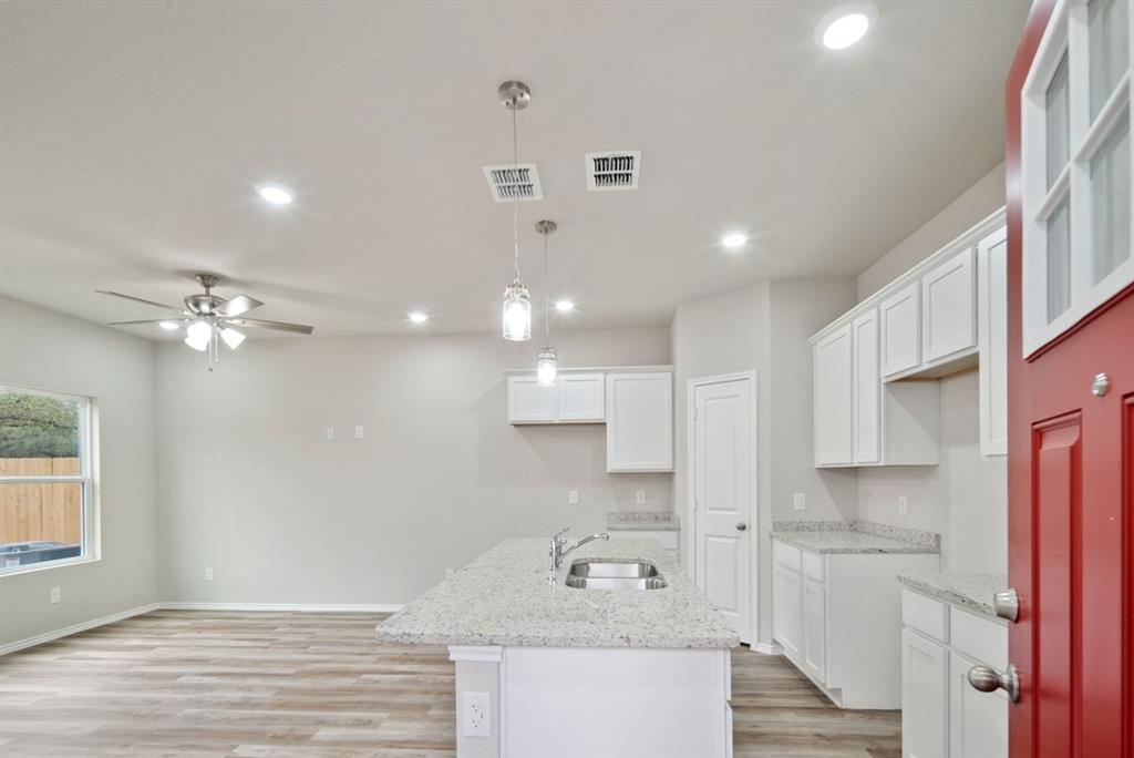 3501 E Renfro Street 101-102