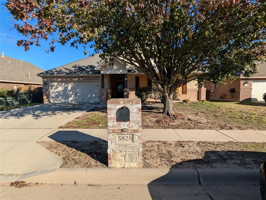 Great chance to own your own home!! Come see this 3 bedroom, 2 bathroom brick home just waiting for your family to call it home!  Nice kitchen for family gatherings open to living area with fireplace. This one won't last long!  Cash offers require 10% EMD or $1000 minimum, whichever is greater and all financed offers require 1%EMD or $1000 minimum. The seller does not accept blind offers, escalation clauses or wholesalers. Buyer and Buyers Agent to verify all information