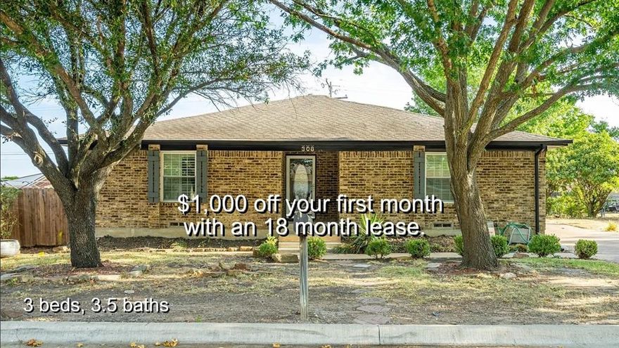 This is a bright and updated 3 bedroom, 3.5 bath home with an open living area, modern kitchen with stainless appliances, and a comfortable master suite. You'll also enjoy a private patio.

Move in special: $1,000 off your first month with an 18 month lease.

Income must be at least 2.5 times the rent and rental history must be verified. No aggressive dog breeds.