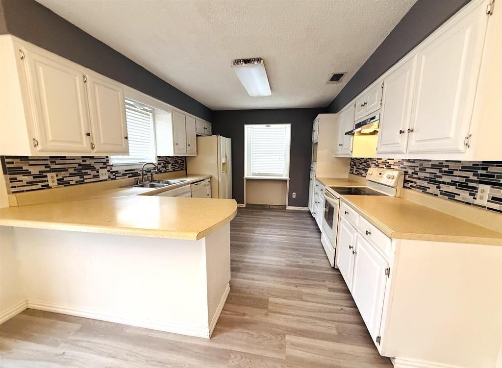 AMBER ACRES - Residential