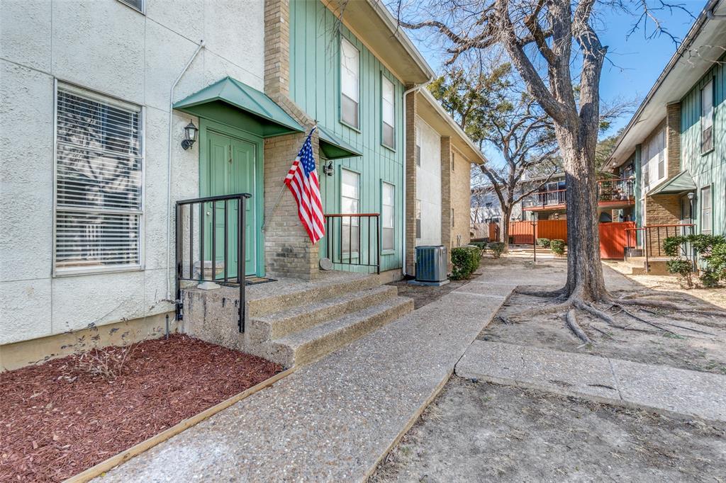 Eastridge Terrace Condo - Residential