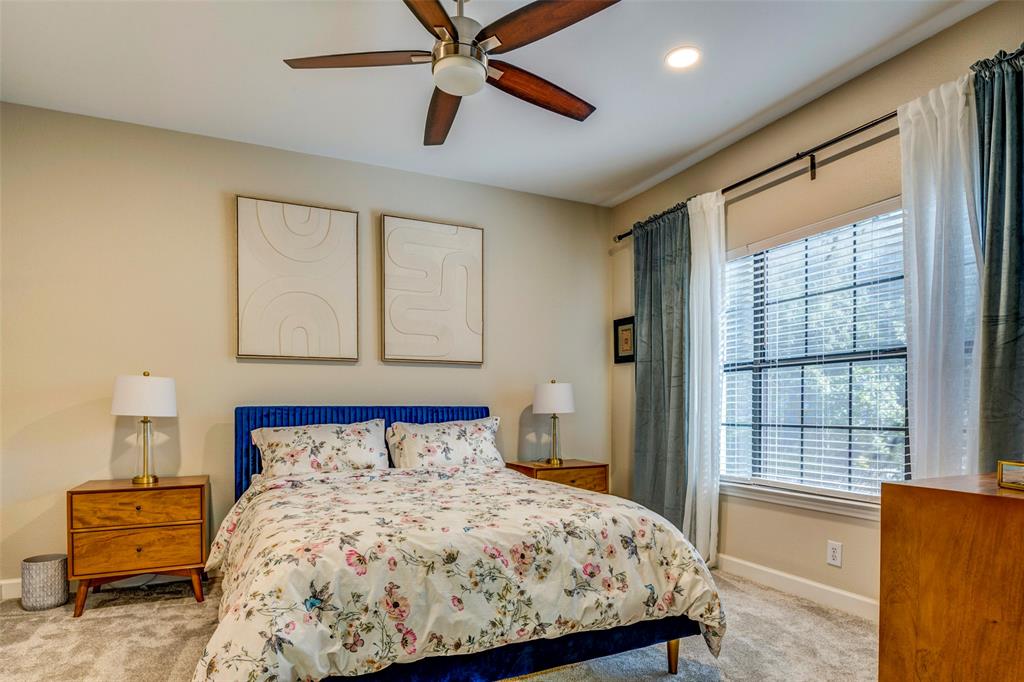 Cobblestone Square - Residential Lease