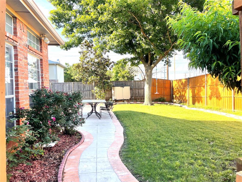 Preston Crest - Residential Lease