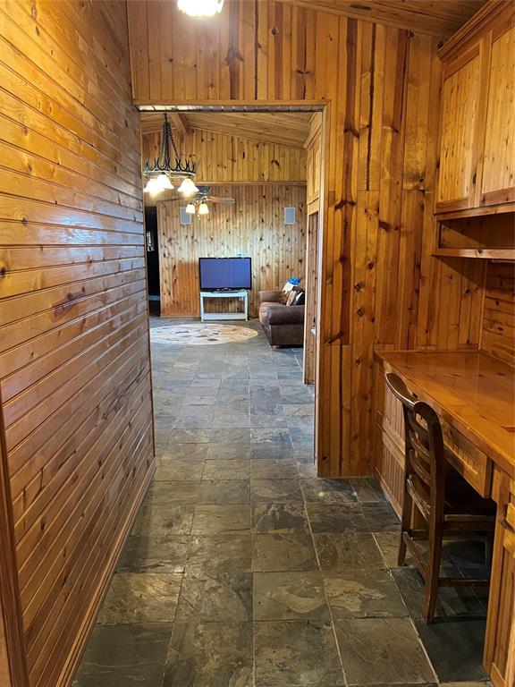 H.T. & B. RR. CO. SURVEY, ABSTRACT NO. 422 - Land