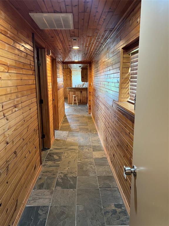 H.T. & B. RR. CO. SURVEY, ABSTRACT NO. 422 - Land